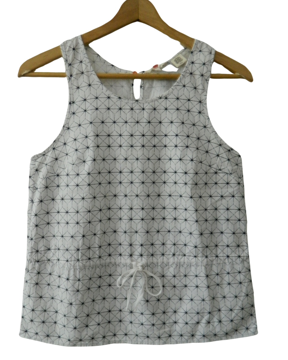 Musculosa Levis blanca con estampado