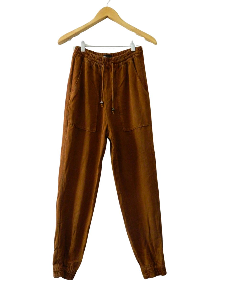 Pantalón Jogger Zara Marrón Bajo Puño