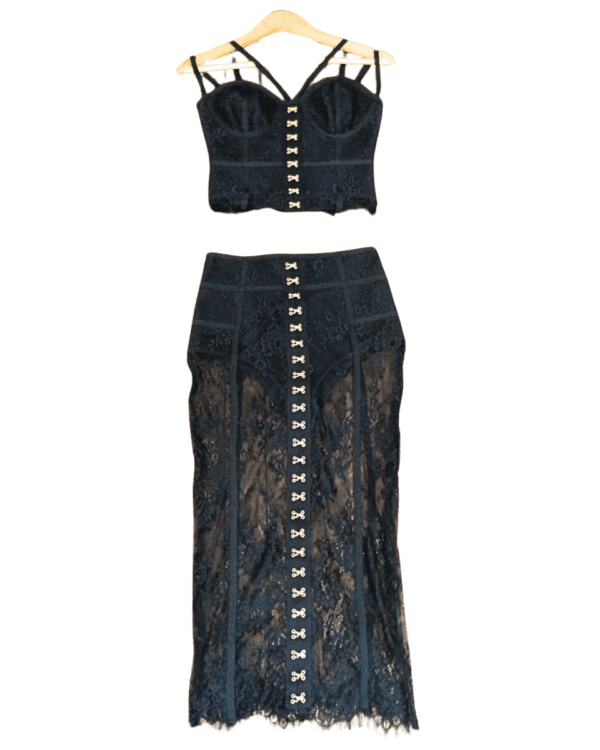 Conjunto Mono Fuk Top + Falda Encaje con Broches Dorados (087-677)