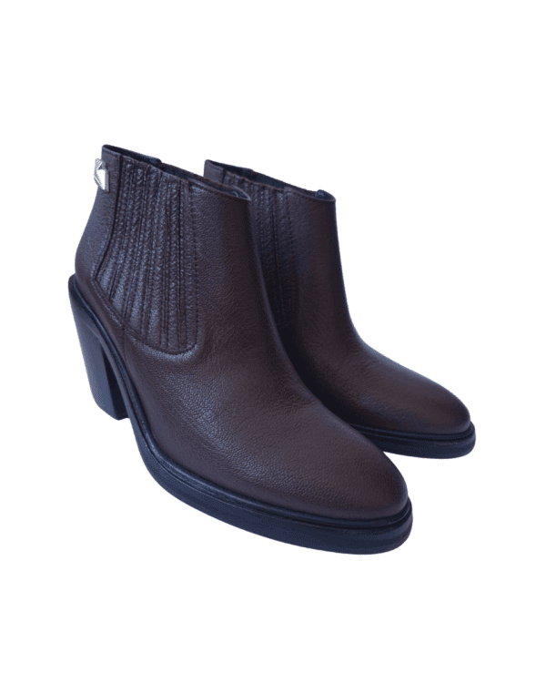 Botas Jazmin Chebar Cuero Chocolate T. 36