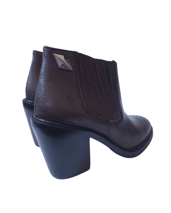 Botas Jazmin Chebar Cuero Chocolate T. 36