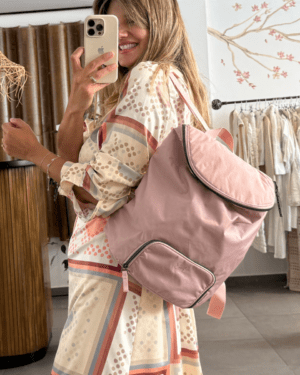 Mochila Under Amour Midi Rosa Nude